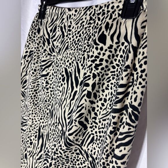 Giancarlo Ferrari Knee Length Pencil Skirt Size 4 EPC - Picture 1 of 4